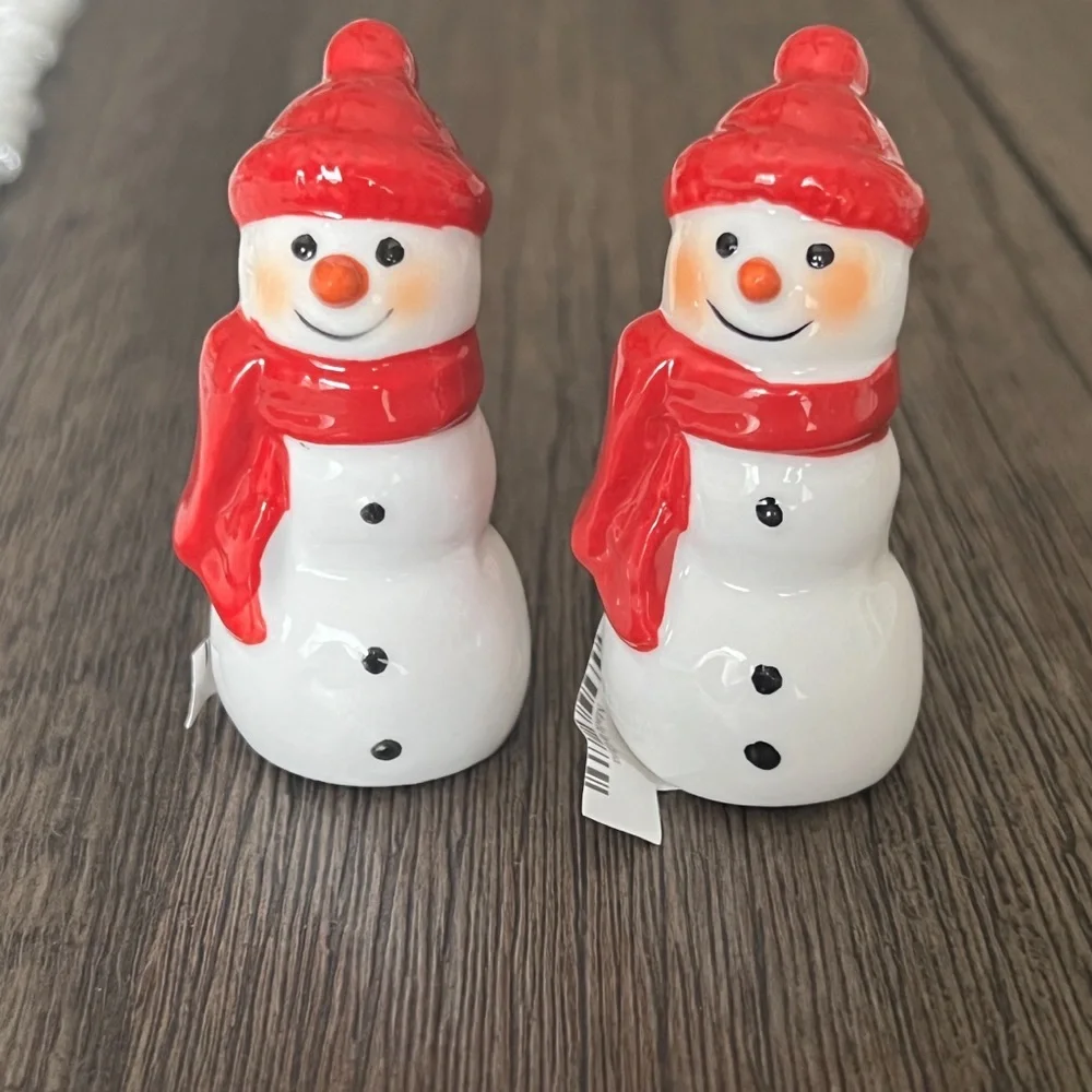⛄️⛄️MINI Snowmen Salt & Pepper Shaker